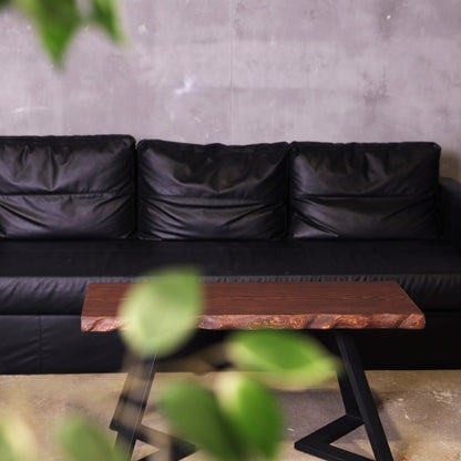 Eglės medžio svetainės staliukas, eglė