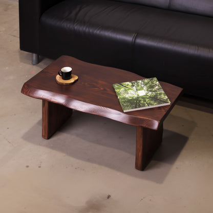 Banguotos formos medinis staliukas, eglė